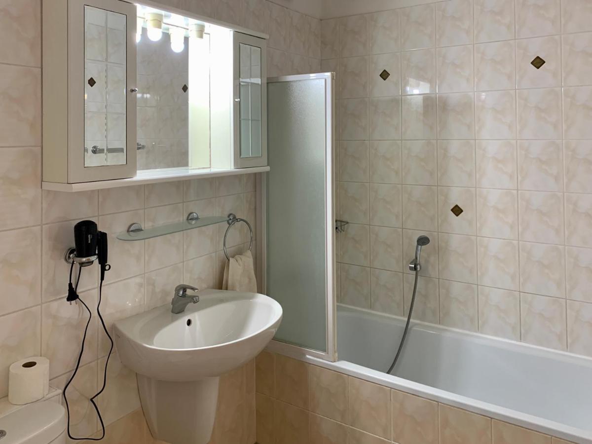 Ilka Apartement Near Puskas & Papp Laszlo Arena Budapest Exteriör bild